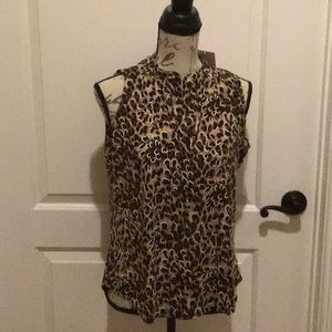 NWT  Leopard sleeveless blouse